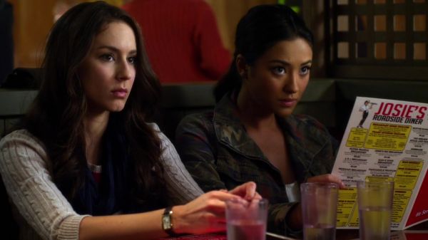 Pretty_Little_Liars_S02x20_720p_Bluray_Dual_PauloADM_0674.jpg