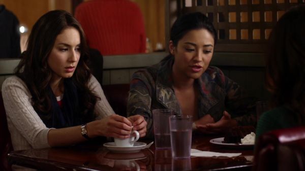 Pretty_Little_Liars_S02x20_720p_Bluray_Dual_PauloADM_0807.jpg