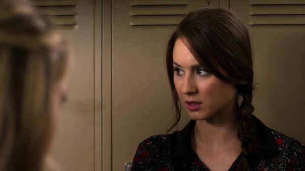 Pretty_Little_Liars_S02x21_720p_Bluray_Dual_PauloADM_0079.jpg