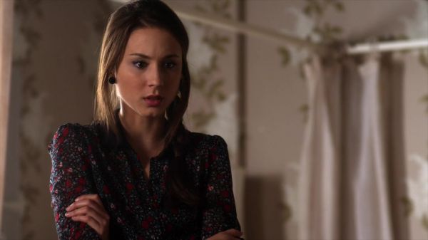 Pretty_Little_Liars_S02x21_720p_Bluray_Dual_PauloADM_0255.jpg