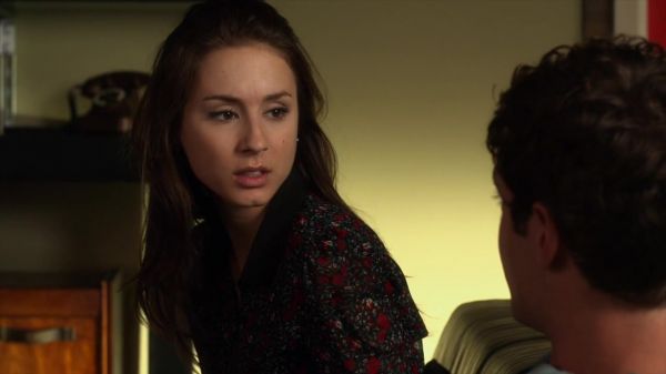 Pretty_Little_Liars_S02x21_720p_Bluray_Dual_PauloADM_1904.jpg