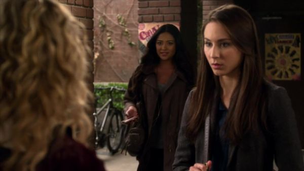 Pretty_Little_Liars_S02x22_720p_Bluray_Dual_PauloADM_0462.jpg
