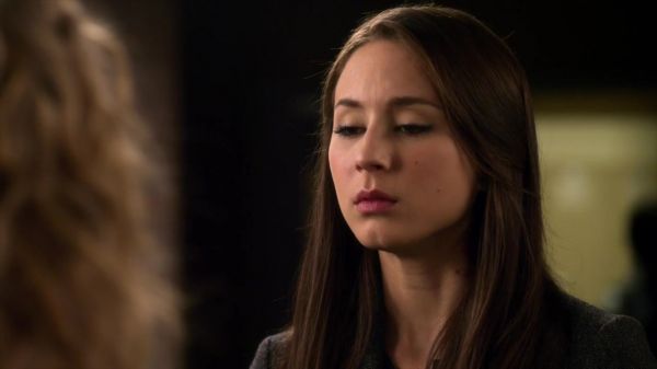 Pretty_Little_Liars_S02x22_720p_Bluray_Dual_PauloADM_0508.jpg