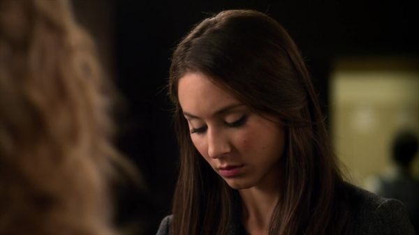 Pretty_Little_Liars_S02x22_720p_Bluray_Dual_PauloADM_0509.jpg