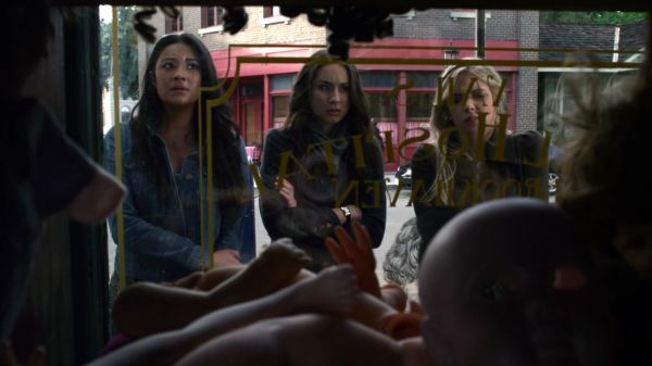 Pretty_Little_Liars_S02x22_720p_Bluray_Dual_PauloADM_2501.jpg