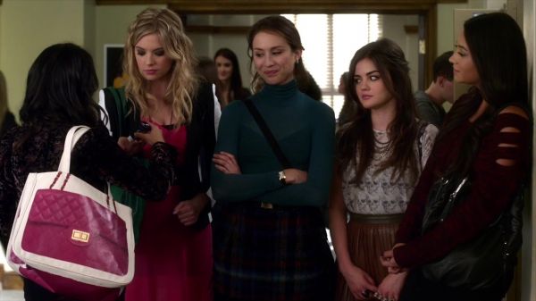 Pretty_Little_Liars_S02x23_720p_Bluray_Dual_PauloADM_0222.jpg