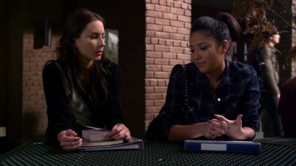 Pretty_Little_Liars_S02x23_720p_Bluray_Dual_PauloADM_0799.jpg