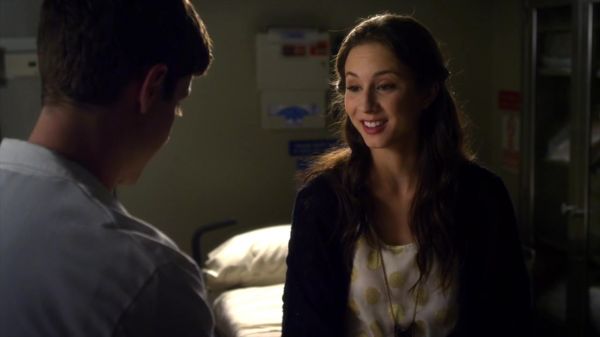 Pretty_Little_Liars_S02x23_720p_Bluray_Dual_PauloADM_2254.jpg