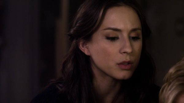 Pretty_Little_Liars_S02x23_720p_Bluray_Dual_PauloADM_2570.jpg