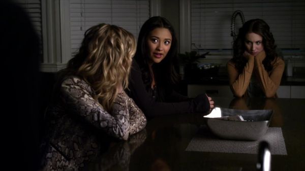 Pretty_Little_Liars_S02x24_720p_Bluray_Dual_PauloADM_1164.jpg
