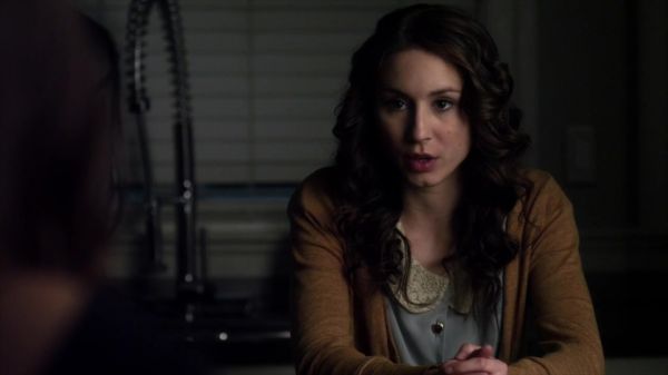 Pretty_Little_Liars_S02x24_720p_Bluray_Dual_PauloADM_1195.jpg