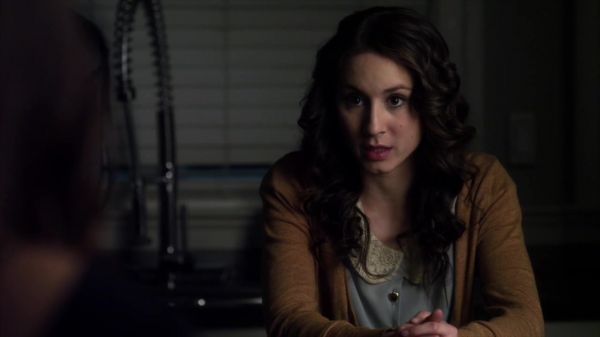 Pretty_Little_Liars_S02x24_720p_Bluray_Dual_PauloADM_1197.jpg