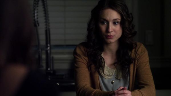 Pretty_Little_Liars_S02x24_720p_Bluray_Dual_PauloADM_1210.jpg