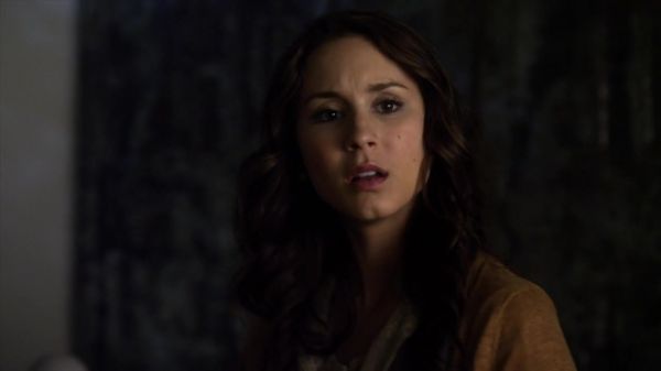 Pretty_Little_Liars_S02x24_720p_Bluray_Dual_PauloADM_1380.jpg