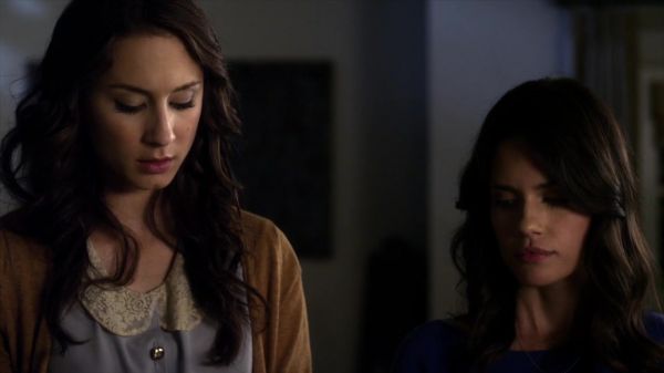 Pretty_Little_Liars_S02x24_720p_Bluray_Dual_PauloADM_1416.jpg