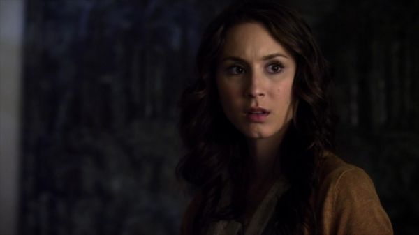 Pretty_Little_Liars_S02x24_720p_Bluray_Dual_PauloADM_1490.jpg