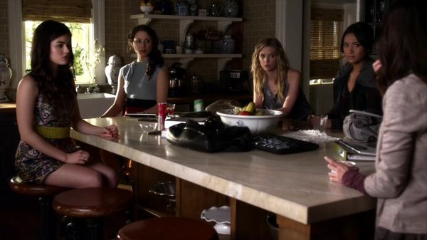 Pretty_Little_Liars_S02x25_720p_Bluray_Dual_PauloADM_0133.jpg