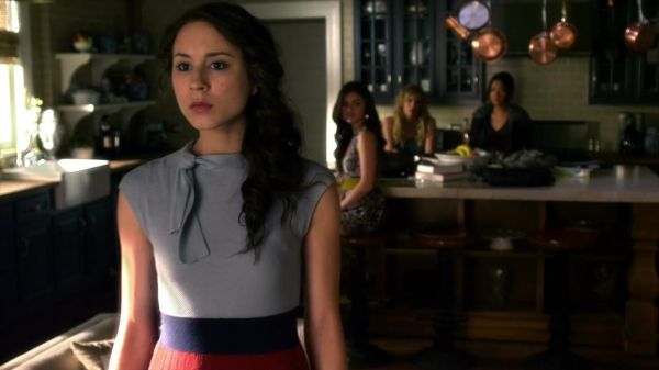 Pretty_Little_Liars_S02x25_720p_Bluray_Dual_PauloADM_0204.jpg