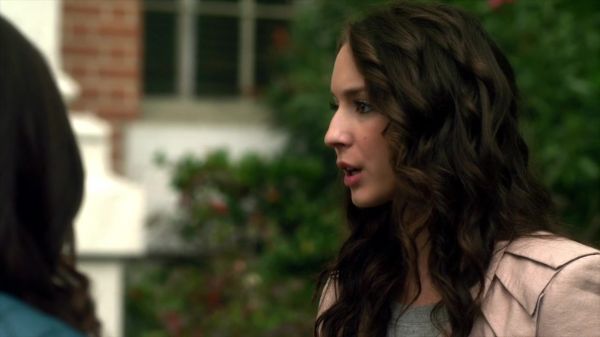 Pretty_Little_Liars_S02x25_720p_Bluray_Dual_PauloADM_0279.jpg