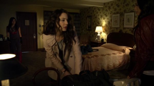 Pretty_Little_Liars_S02x25_720p_Bluray_Dual_PauloADM_0692.jpg