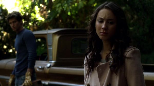 Pretty_Little_Liars_S02x25_720p_Bluray_Dual_PauloADM_1040.jpg