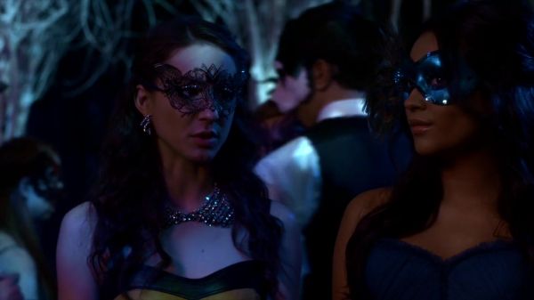 Pretty_Little_Liars_S02x25_720p_Bluray_Dual_PauloADM_1161.jpg