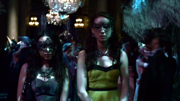Pretty_Little_Liars_S02x25_720p_Bluray_Dual_PauloADM_1259.jpg