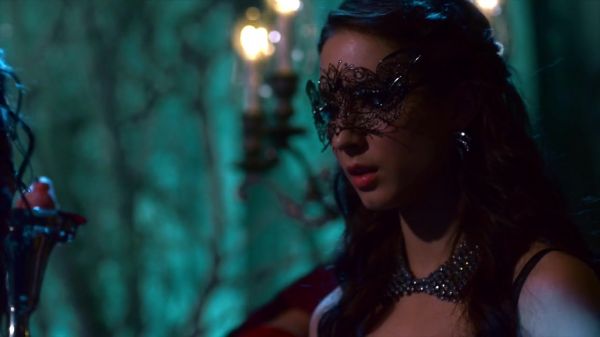 Pretty_Little_Liars_S02x25_720p_Bluray_Dual_PauloADM_1373.jpg