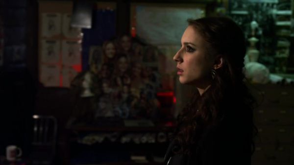 Pretty_Little_Liars_S02x25_720p_Bluray_Dual_PauloADM_1722.jpg