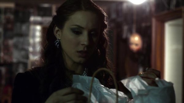 Pretty_Little_Liars_S02x25_720p_Bluray_Dual_PauloADM_1992.jpg