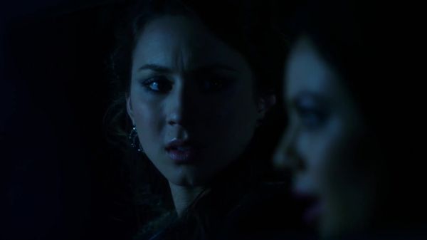 Pretty_Little_Liars_S02x25_720p_Bluray_Dual_PauloADM_2102.jpg