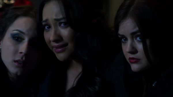Pretty_Little_Liars_S02x25_720p_Bluray_Dual_PauloADM_2352.jpg