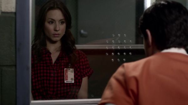 Pretty_Little_Liars_S03E01_BluRay_Rip_720p_Dual_Audio_WWW_TORRENTDOSFILMES_COM_2197.jpg