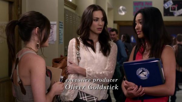 Pretty_Little_Liars_S03E02_BluRay_Rip_720p_Dual_Audio_WWW_TORRENTDOSFILMES_COM_0397.jpg