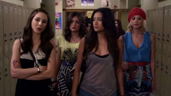Pretty_Little_Liars_S03E03_BluRay_Rip_720p_Dual_Audio_WWW_TORRENTDOSFILMES_COM_0103.jpg