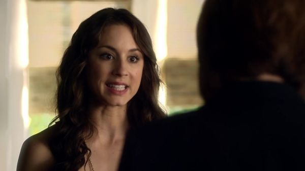 Pretty_Little_Liars_S03E03_BluRay_Rip_720p_Dual_Audio_WWW_TORRENTDOSFILMES_COM_0653.jpg