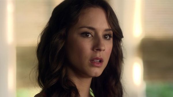 Pretty_Little_Liars_S03E03_BluRay_Rip_720p_Dual_Audio_WWW_TORRENTDOSFILMES_COM_0677.jpg