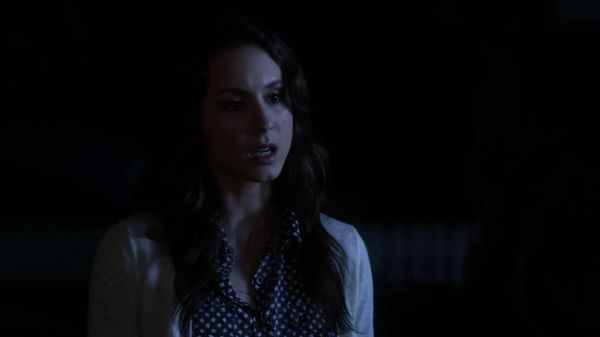 Pretty_Little_Liars_S03E05_BluRay_Rip_720p_Dual_Audio_WWW_TORRENTDOSFILMES_COM_0082.jpg