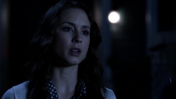 Pretty_Little_Liars_S03E05_BluRay_Rip_720p_Dual_Audio_WWW_TORRENTDOSFILMES_COM_0122.jpg
