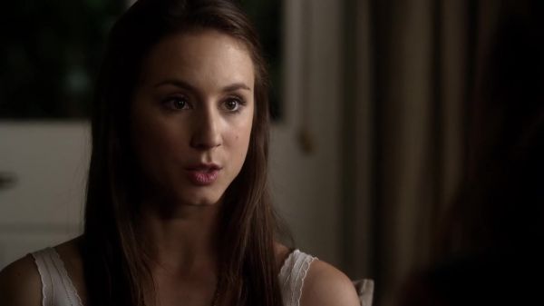 Pretty_Little_Liars_S03E05_BluRay_Rip_720p_Dual_Audio_WWW_TORRENTDOSFILMES_COM_0784.jpg