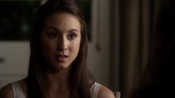 Pretty_Little_Liars_S03E05_BluRay_Rip_720p_Dual_Audio_WWW_TORRENTDOSFILMES_COM_0786.jpg
