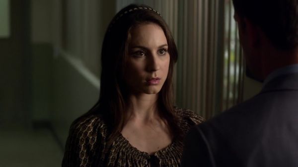 Pretty_Little_Liars_S03E05_BluRay_Rip_720p_Dual_Audio_WWW_TORRENTDOSFILMES_COM_1334.jpg