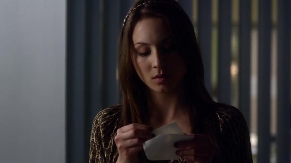 Pretty_Little_Liars_S03E05_BluRay_Rip_720p_Dual_Audio_WWW_TORRENTDOSFILMES_COM_2448.jpg