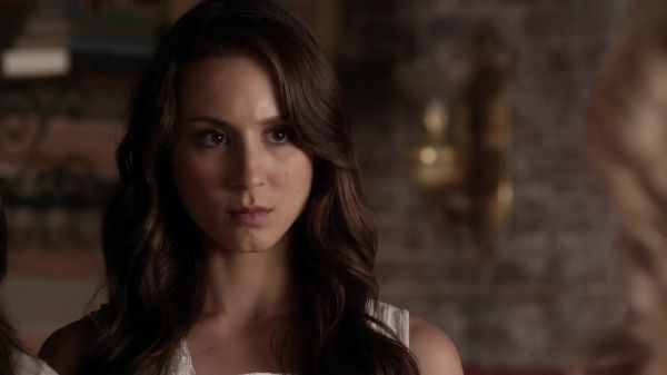 Pretty_Little_Liars_S03E07_BluRay_Rip_720p_Dual_Audio_WWW_TORRENTDOSFILMES_COM_0239.jpg