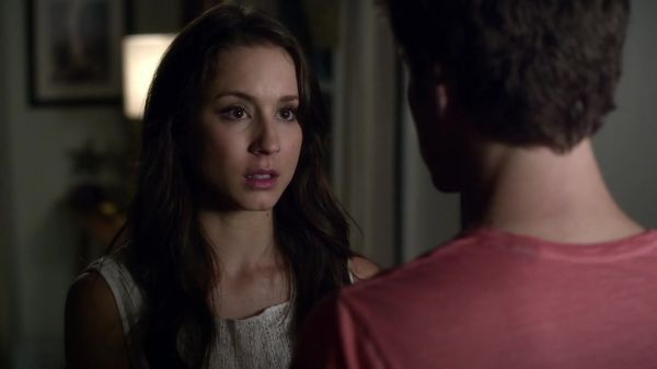 Pretty_Little_Liars_S03E07_BluRay_Rip_720p_Dual_Audio_WWW_TORRENTDOSFILMES_COM_2182.jpg