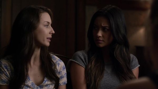 Pretty_Little_Liars_S03E07_BluRay_Rip_720p_Dual_Audio_WWW_TORRENTDOSFILMES_COM_2512.jpg