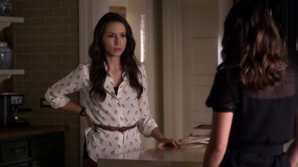 Pretty_Little_Liars_S03E08_BluRay_Rip_720p_Dual_Audio_WWW_TORRENTDOSFILMES_COM_0986.jpg
