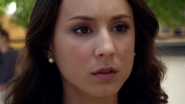 Pretty_Little_Liars_S03E11_BluRay_Rip_720p_Dual_Audio_WWW_TORRENTDOSFILMES_COM_0634.jpg