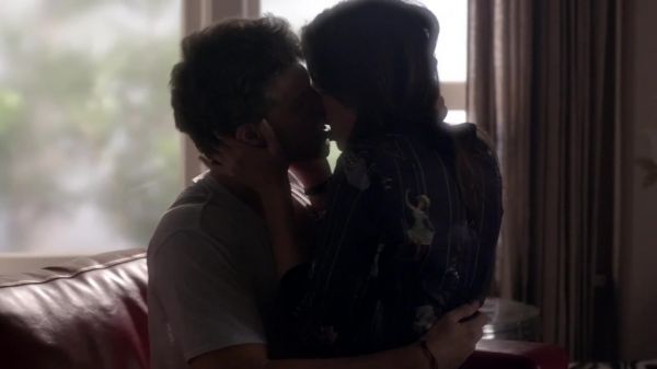 Pretty_Little_Liars_S03E12_BluRay_Rip_720p_Dual_Audio_WWW_TORRENTDOSFILMES_COM_1277.jpg