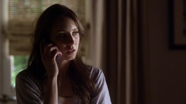 Pretty_Little_Liars_S03E12_BluRay_Rip_720p_Dual_Audio_WWW_TORRENTDOSFILMES_COM_1488.jpg